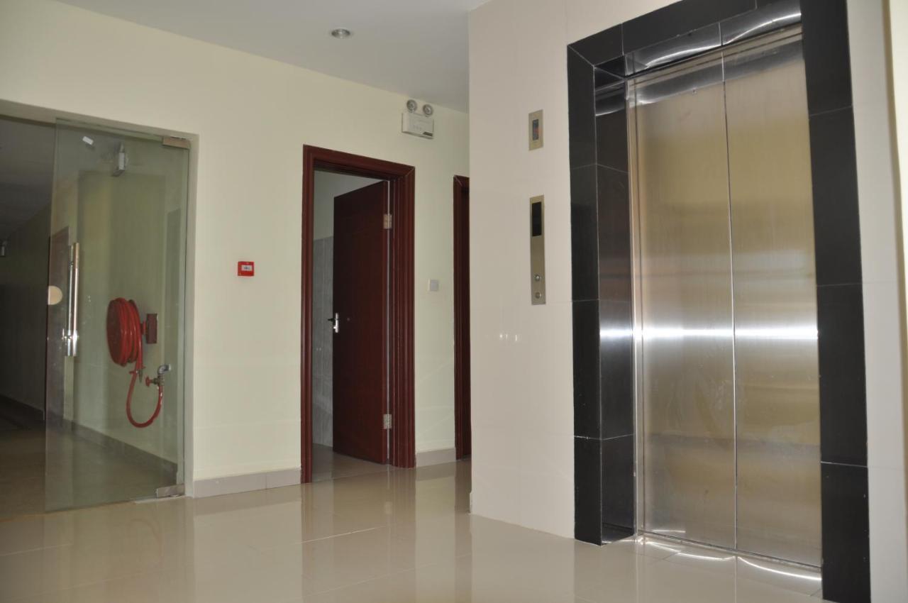 Luwa Evergreen Hotel متوارا المظهر الخارجي الصورة