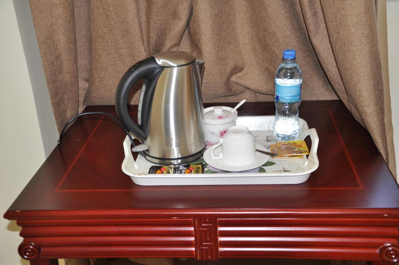 Luwa Evergreen Hotel متوارا المظهر الخارجي الصورة